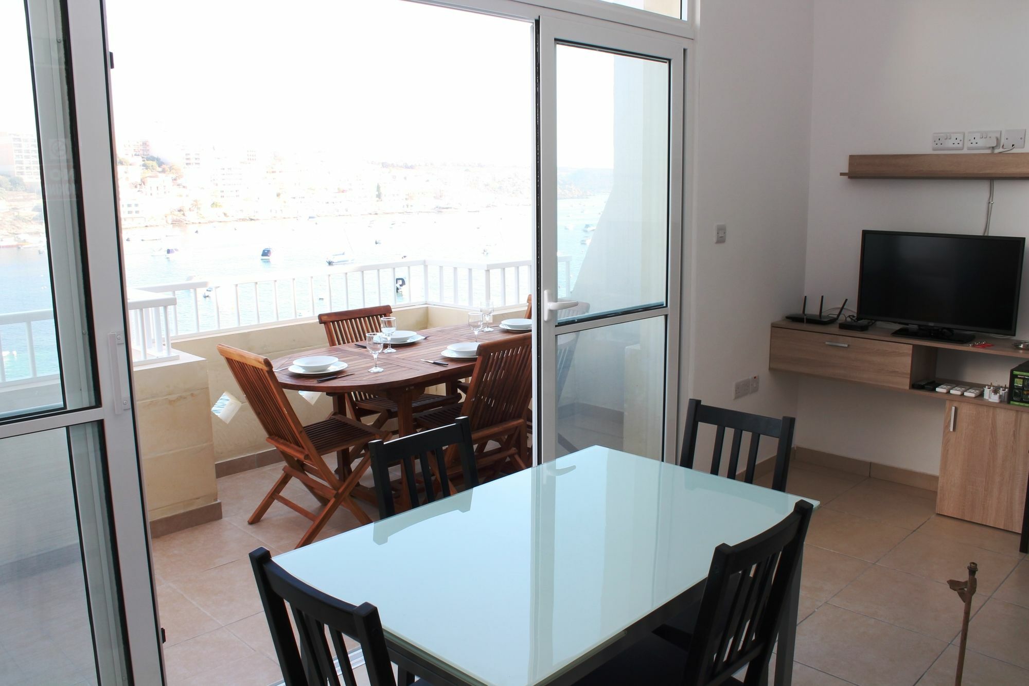 Blue Harbour Seafront 3 Bedroom Apartment, With Spectacular Sea Views From Terrace - By Getawaysmalta St. Paul's Bay Buitenkant foto